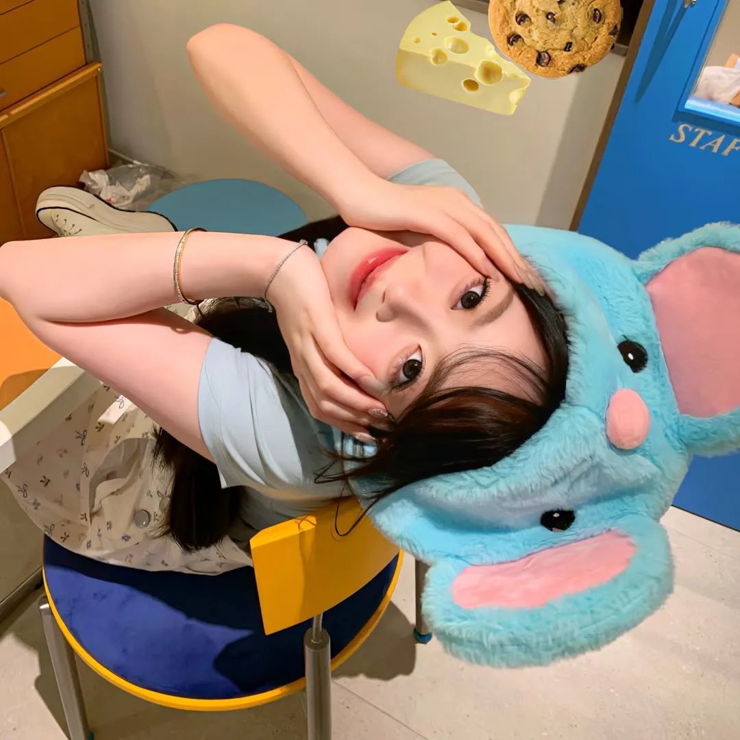 没事偷着乐